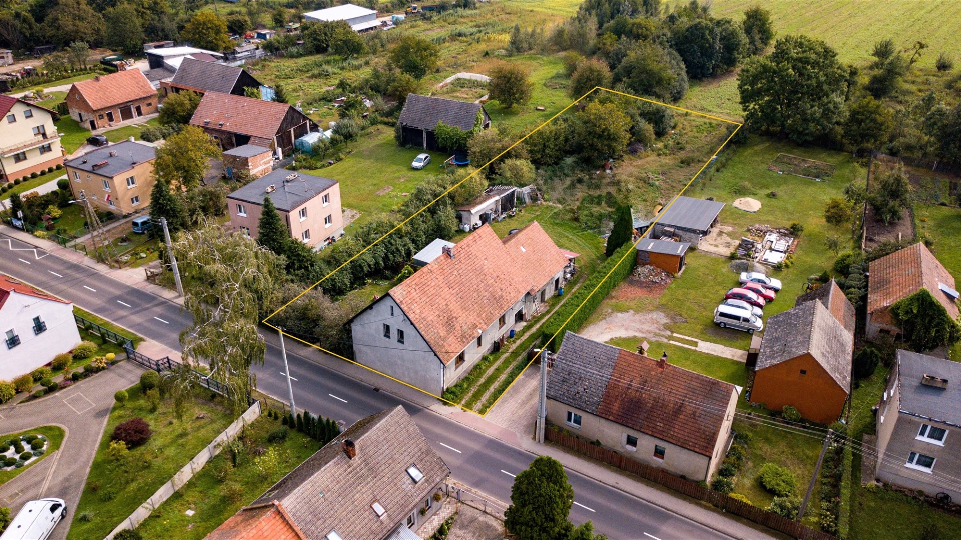 Działka na sprzedaż