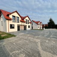 Dom na sprzedaż